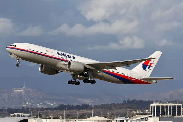 MH370 का क्या हुआ? - एक विमान की गुमशुदगी की कहानी